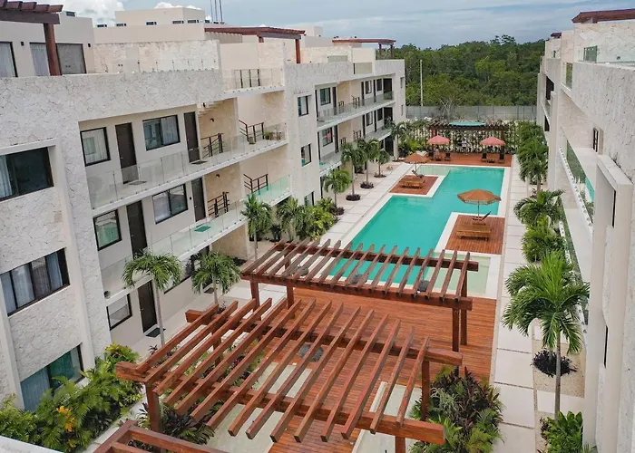 Apartment And Penthouse Blue Luxury Kukulkan