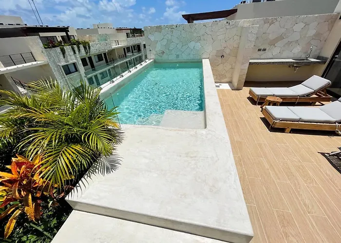 And Penthouse Blue Luxury Kukulkan Apartment