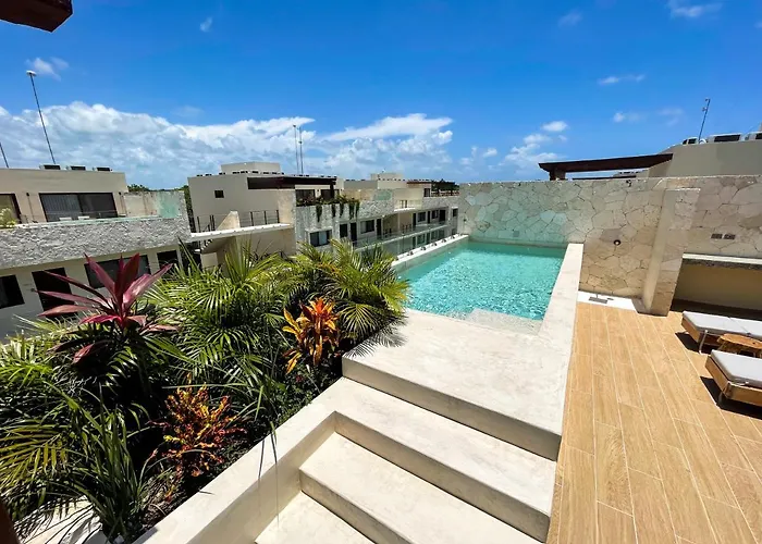 Apartment And Penthouse Blue Luxury Kukulkan